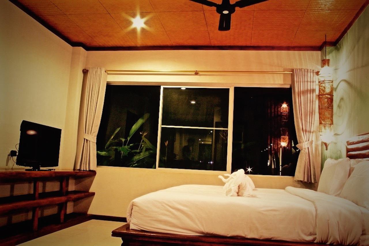 Singha Rubber Tree Hotel Ban Huai Maenam Noi Eksteriør billede