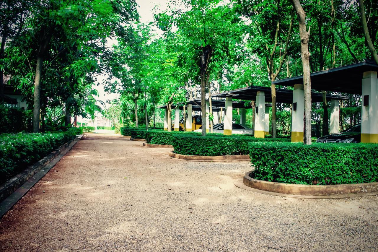 Singha Rubber Tree Hotel Ban Huai Maenam Noi Eksteriør billede